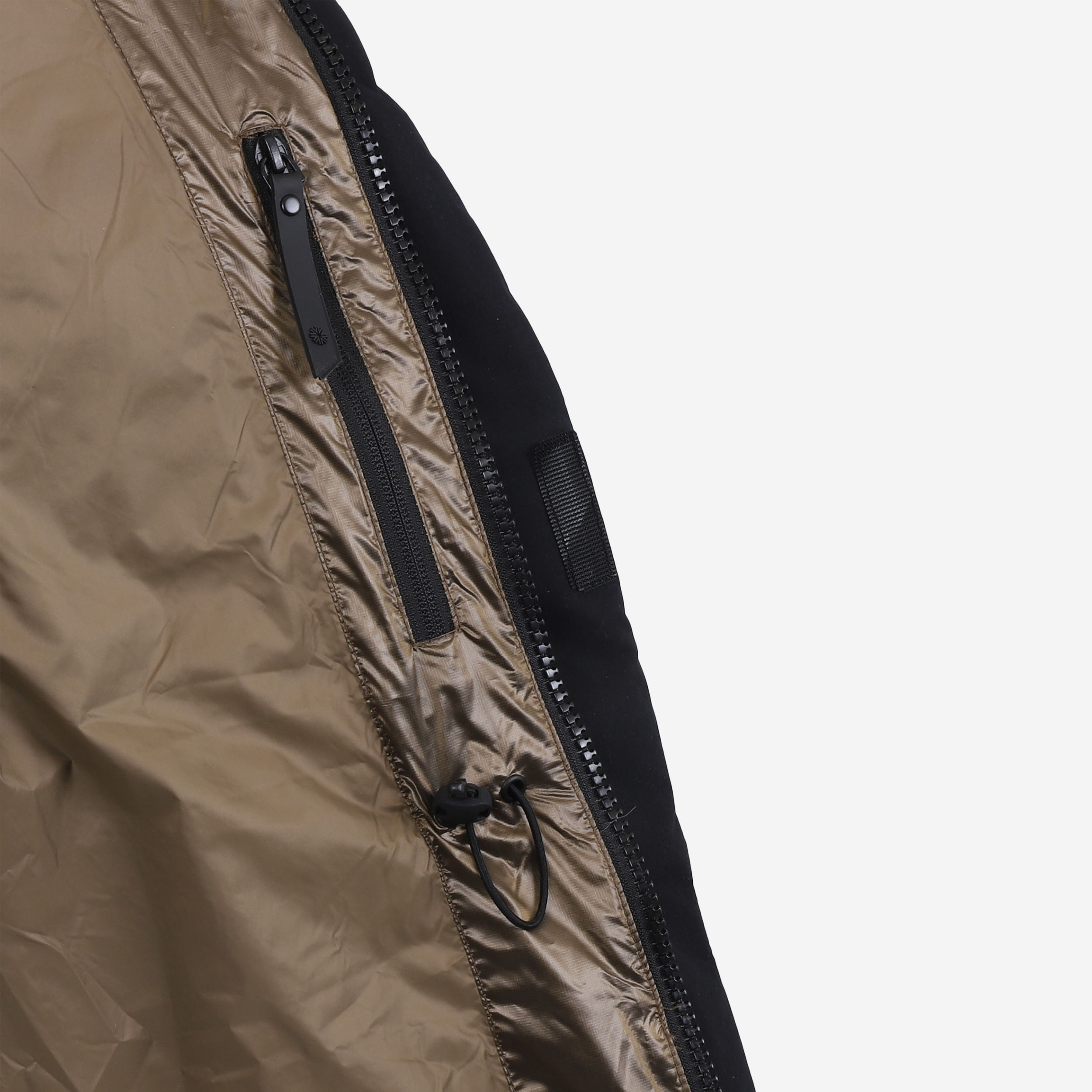 Hofsjökull winter parka insulated with Icelandic wool