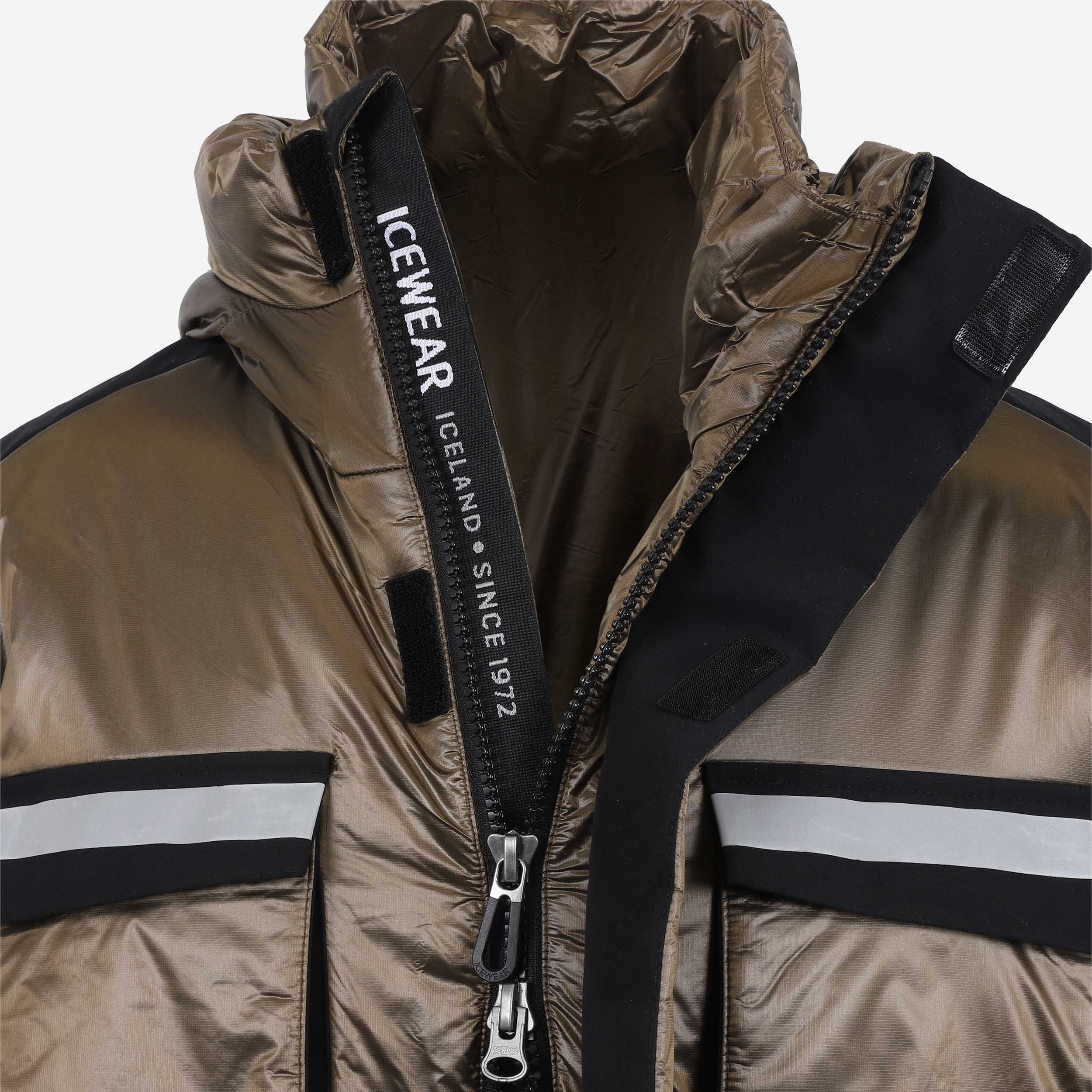 Hofsjökull winter parka insulated with Icelandic wool