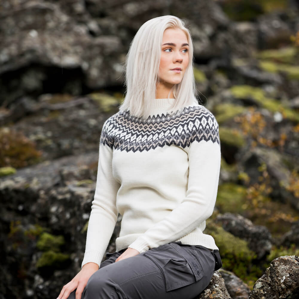 ÁSTA北欧风格美利诺羊毛圆领套头衫