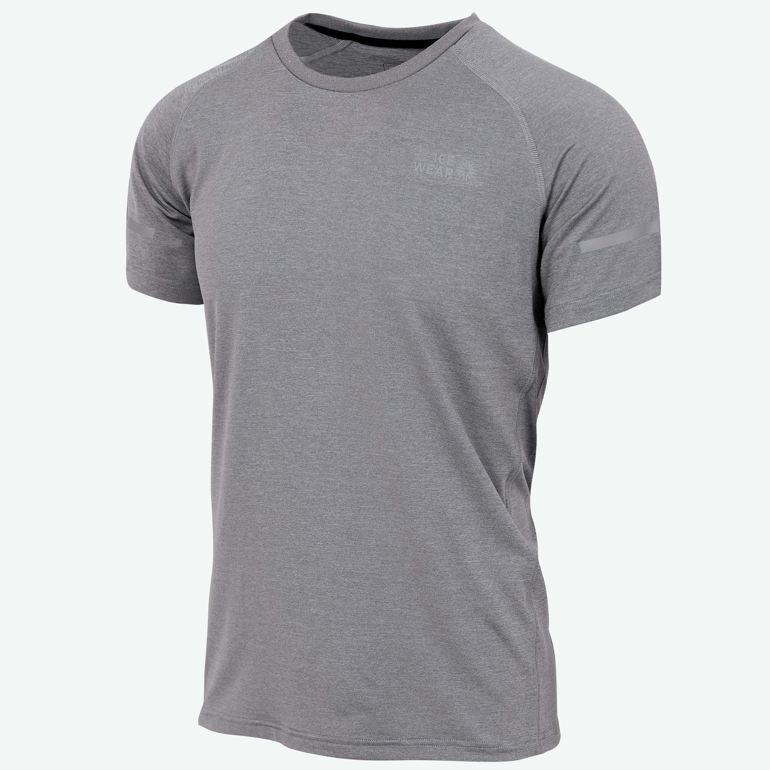 Reynir stuttermabolur í karlasnið