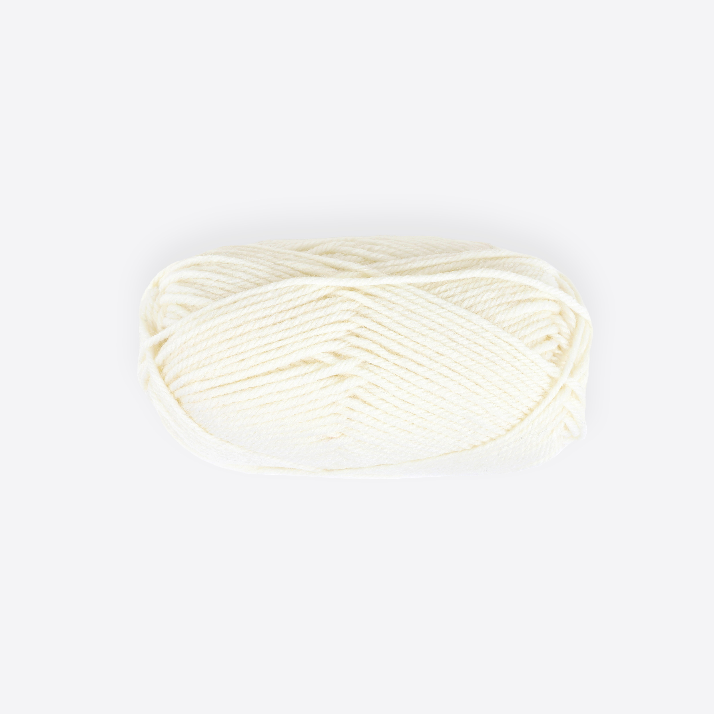 Super 100% wool knitting yarn (Aran)