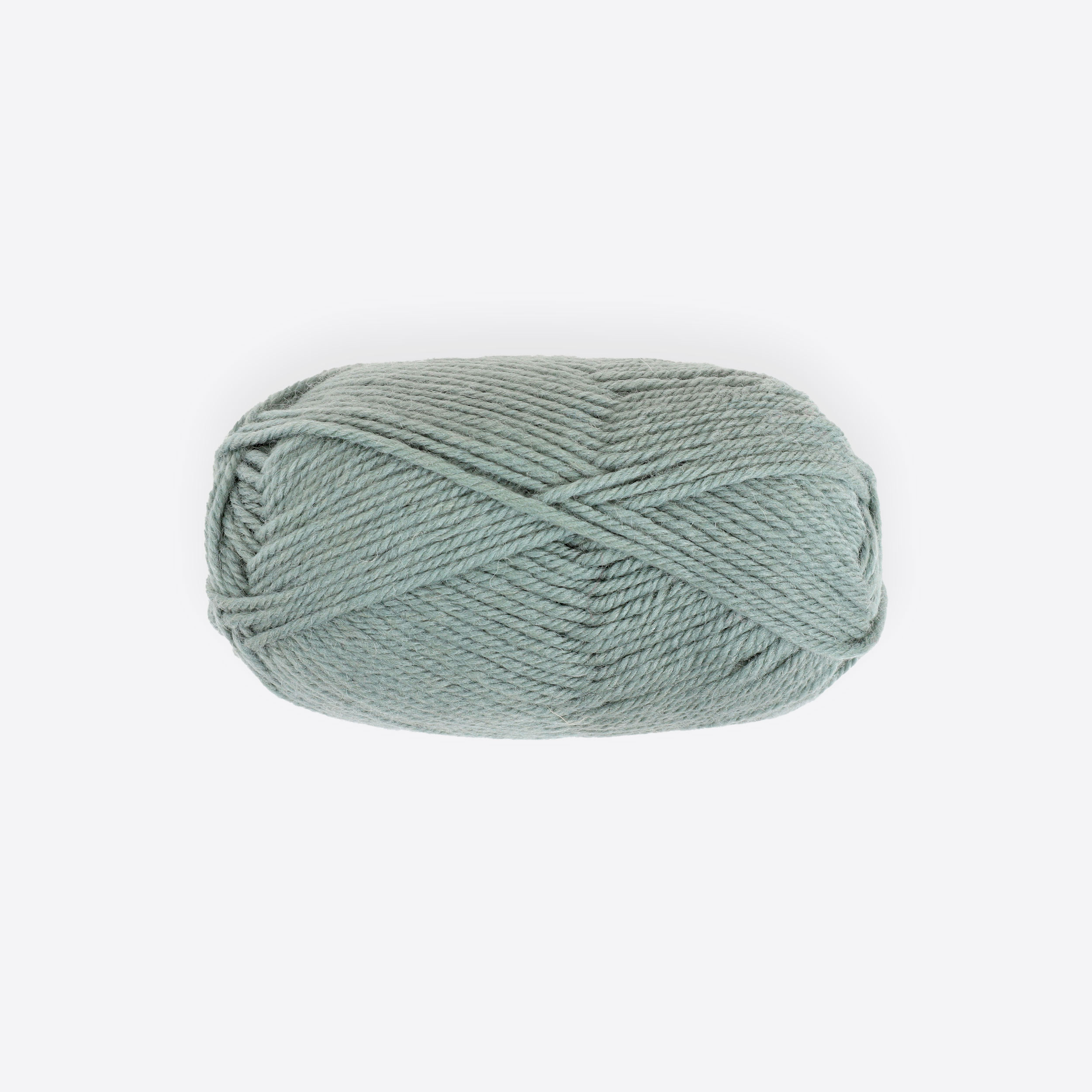 Super 100% wool knitting yarn (Aran)