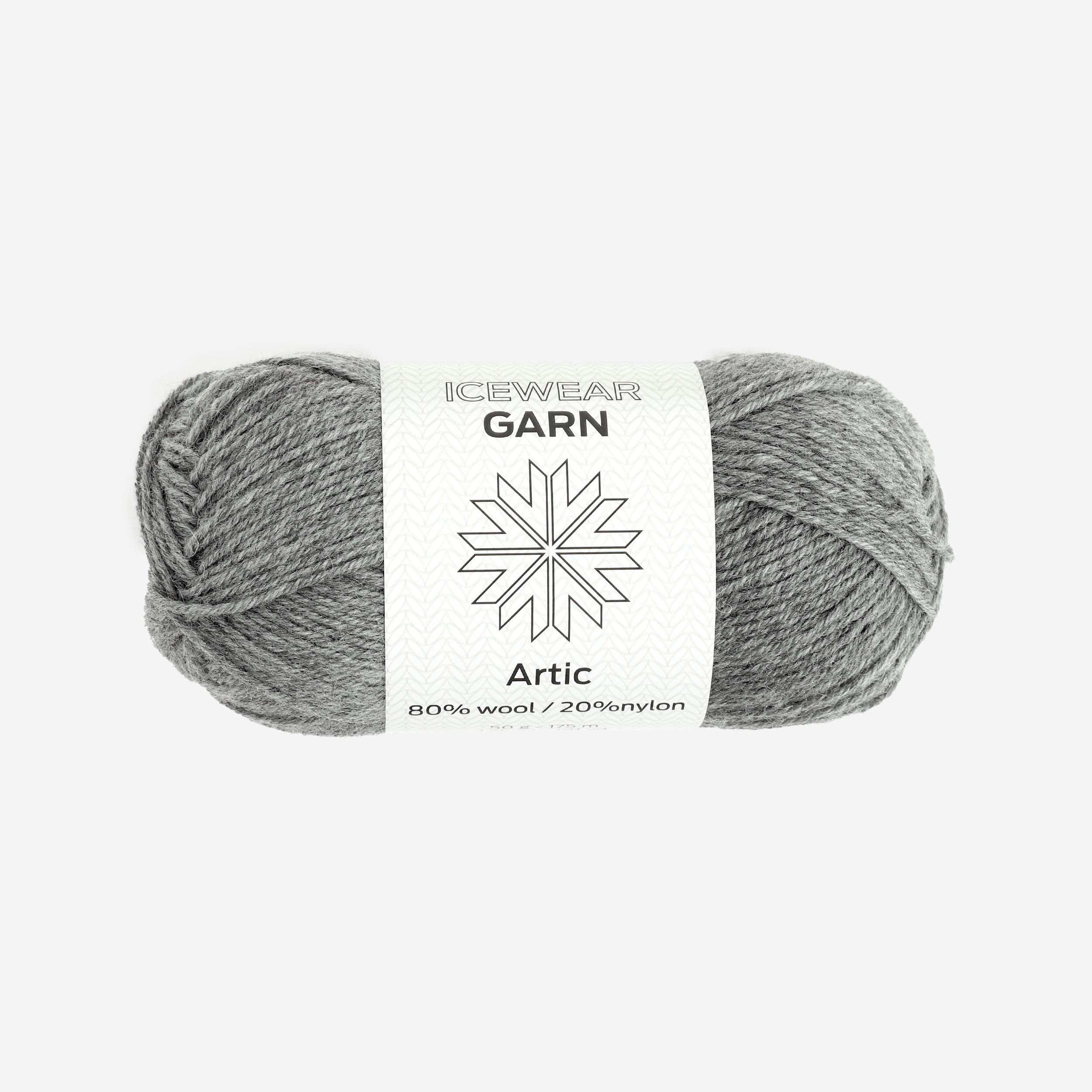 Artic Merino blend knitting yarn
