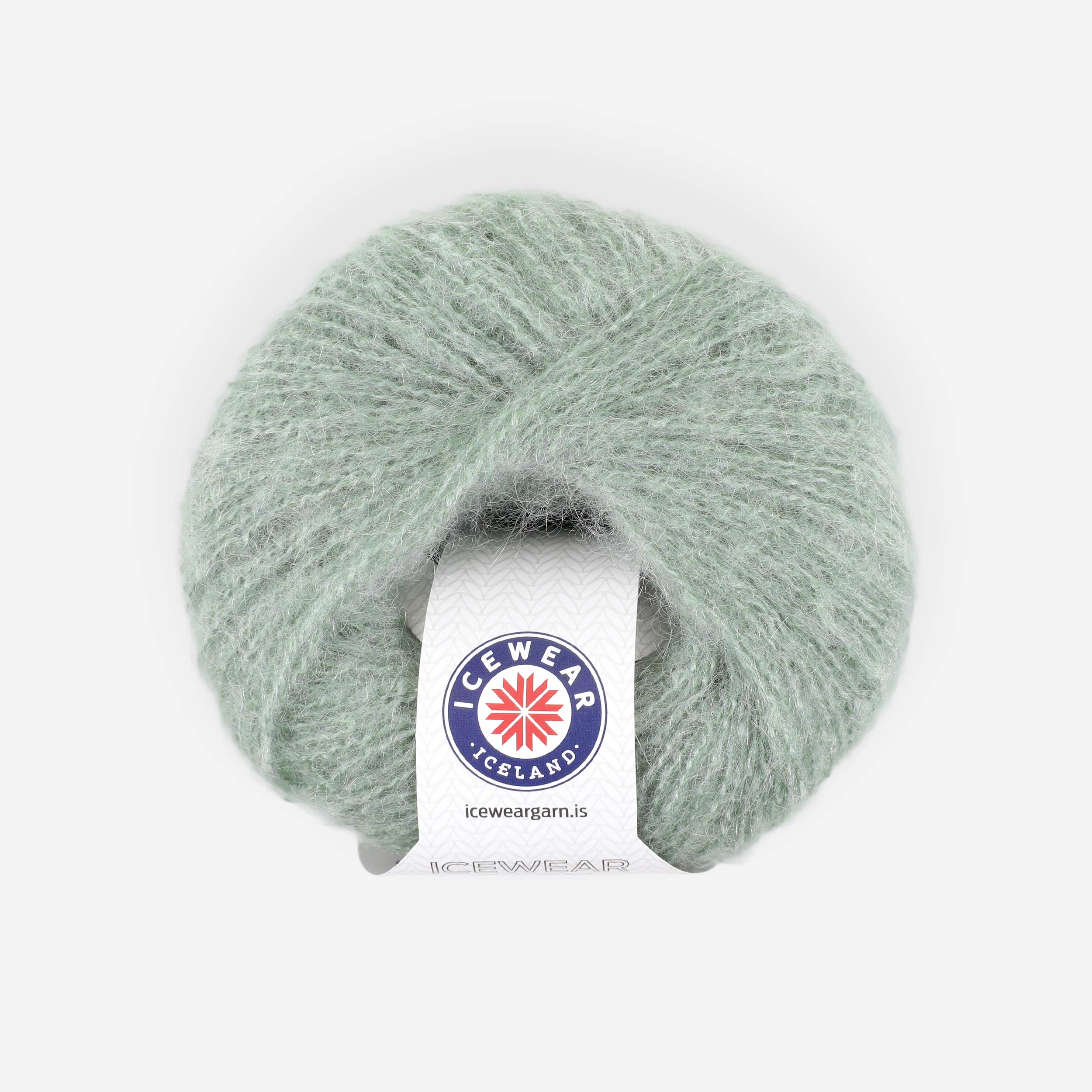 Mohair-Mix 2 ply knitting yarn