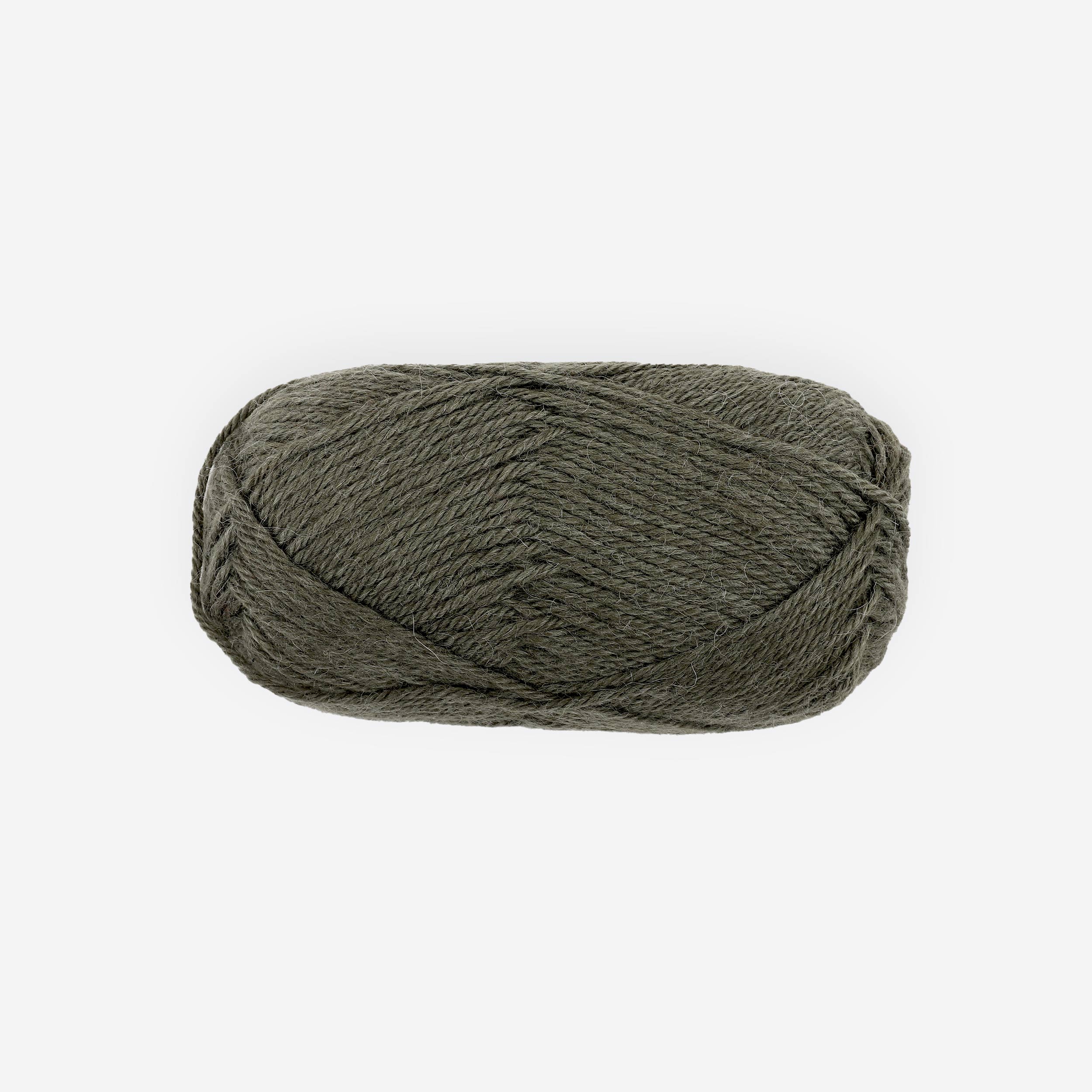 Alpaca-Wool Alpaca and Merino mix yarn (Aran)