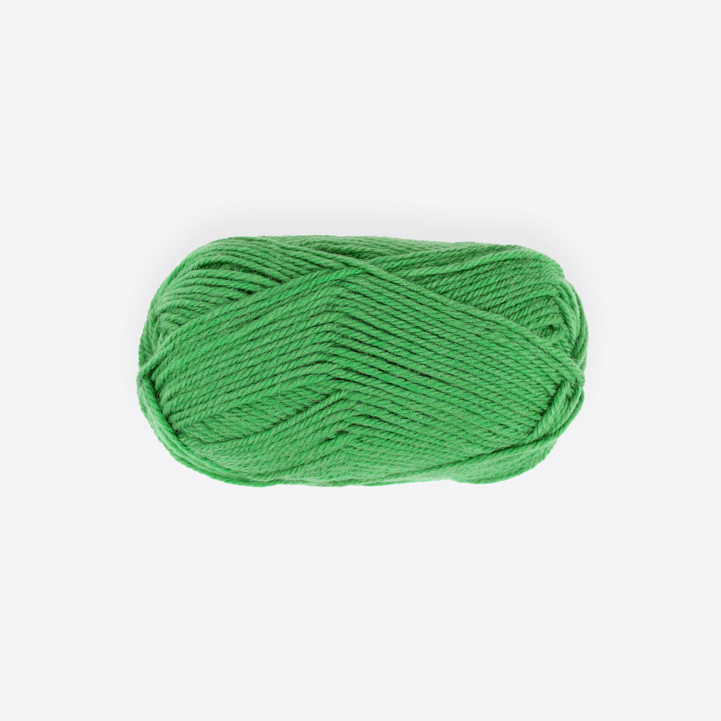 Super 100% wool knitting yarn (Aran)