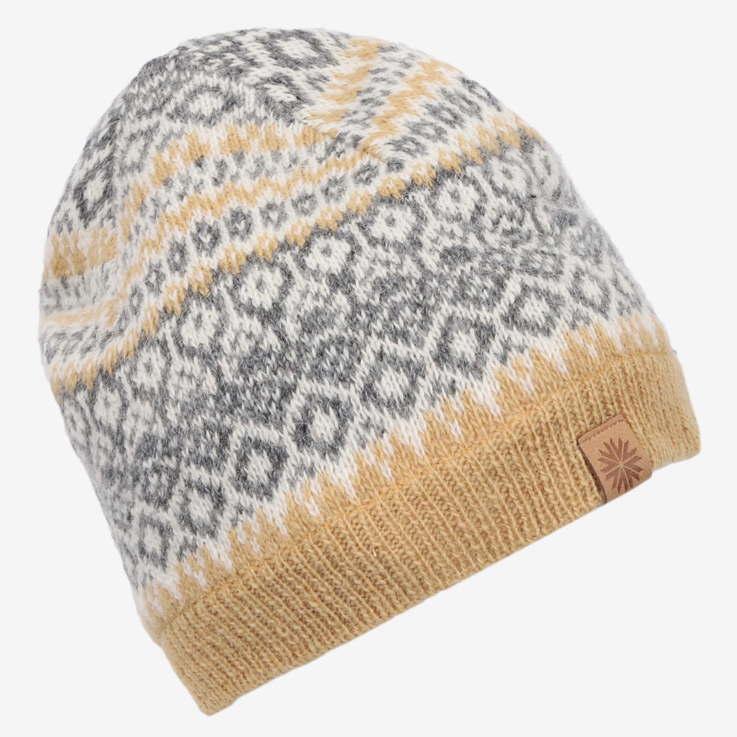 Fagradalsfjall Icelandic wool hat with classic pattern