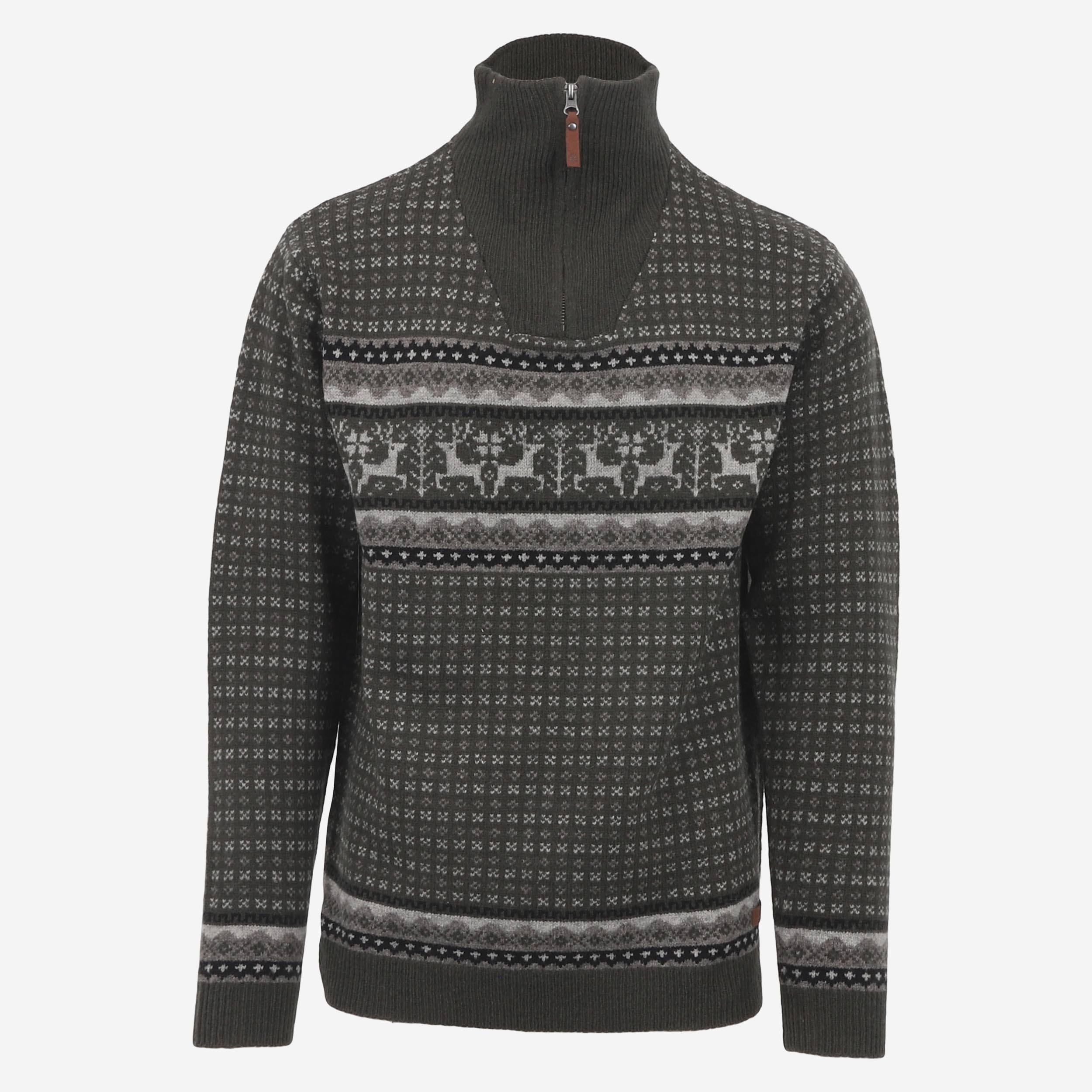 Hreindýrsholt knitted pullover with reindeer motifs 