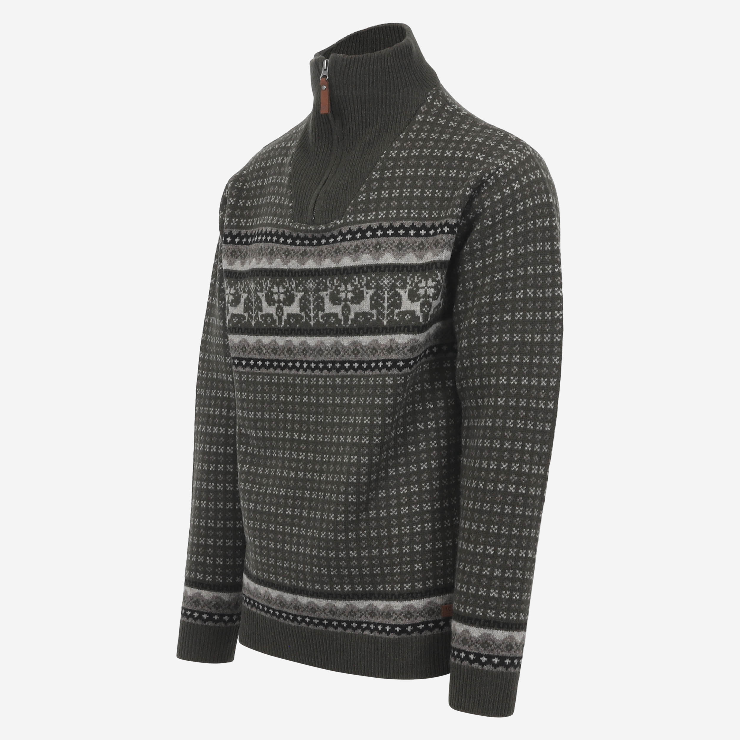 Hreindýrsholt knitted pullover with reindeer motifs 