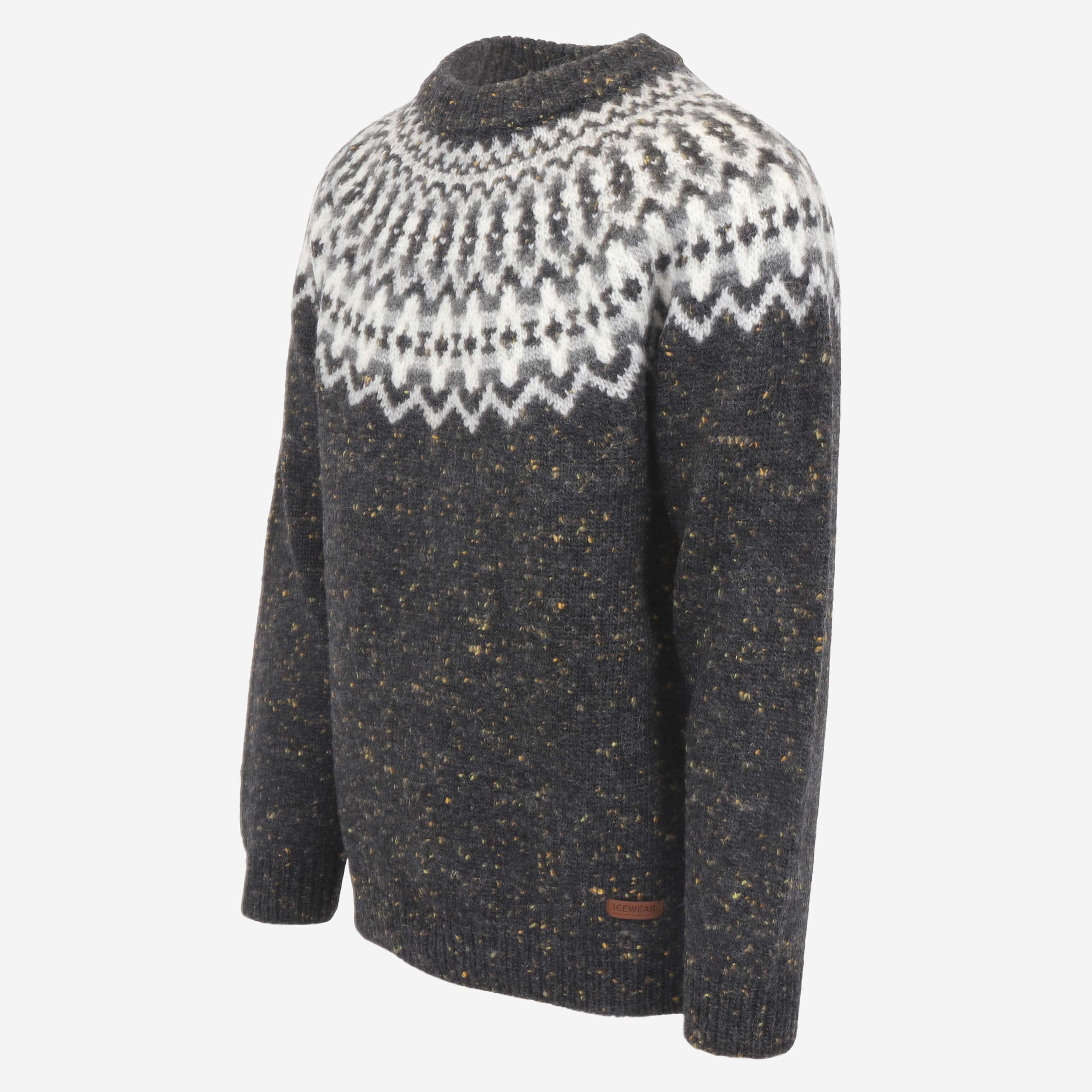 Snorragarður wool sweater classic Icelandic patterns  
