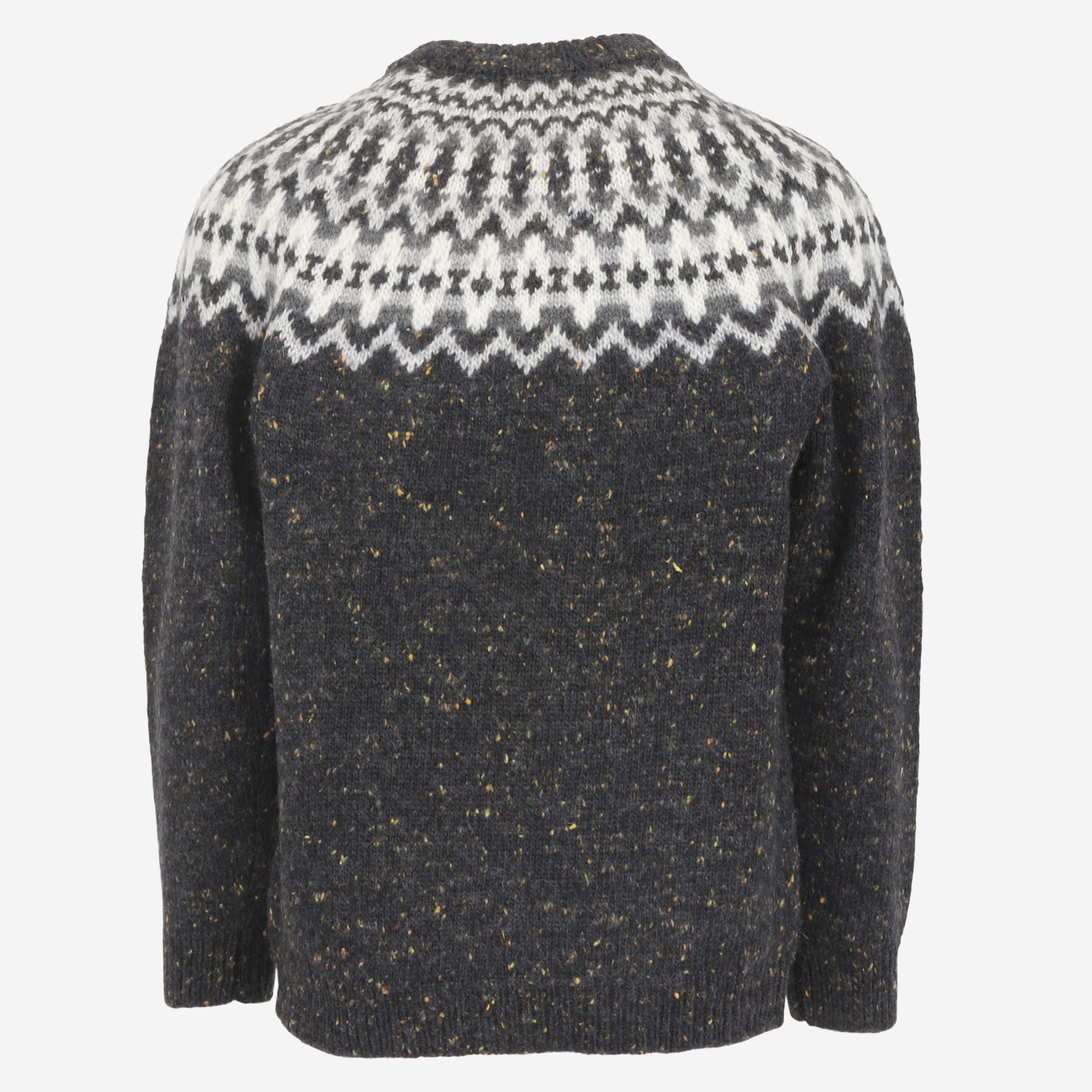 Snorragarður wool sweater classic Icelandic patterns  