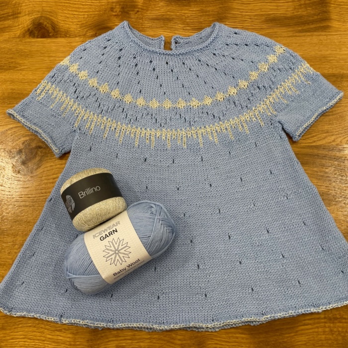 Heiðmörk barnakjóll prjónauppskrift