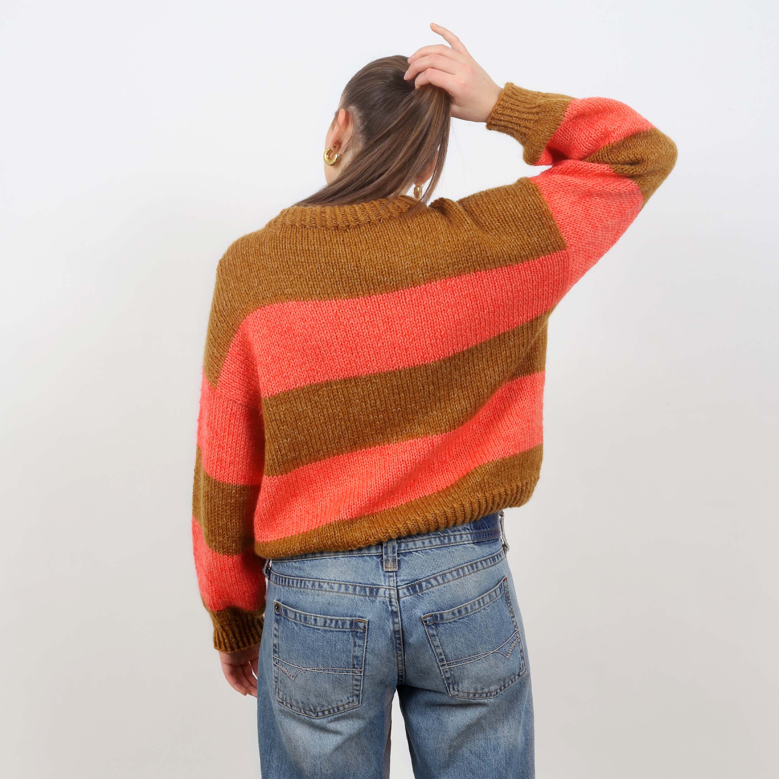 Box striped sweater knitting pattern