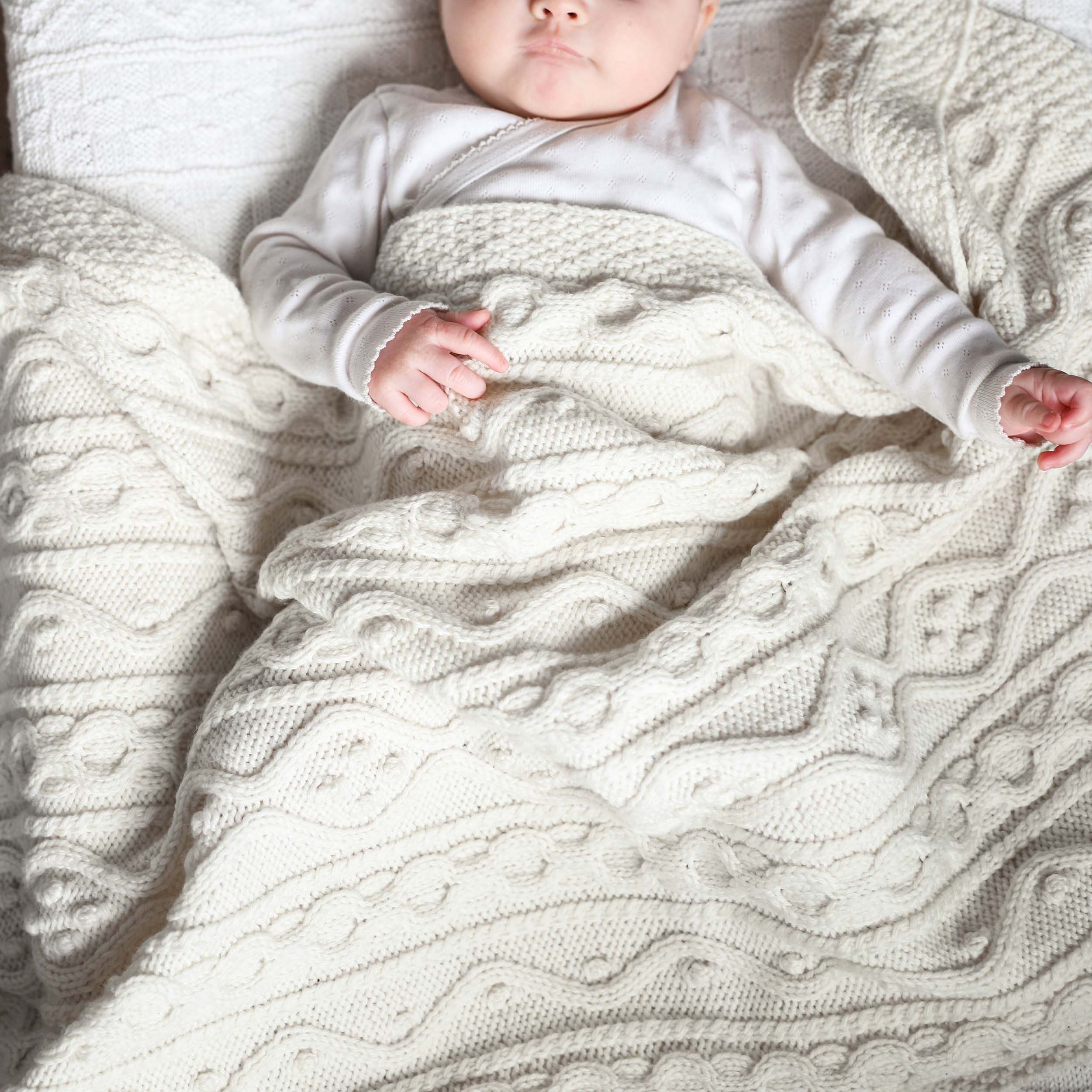 Skjól newborn blanket knitting pattern