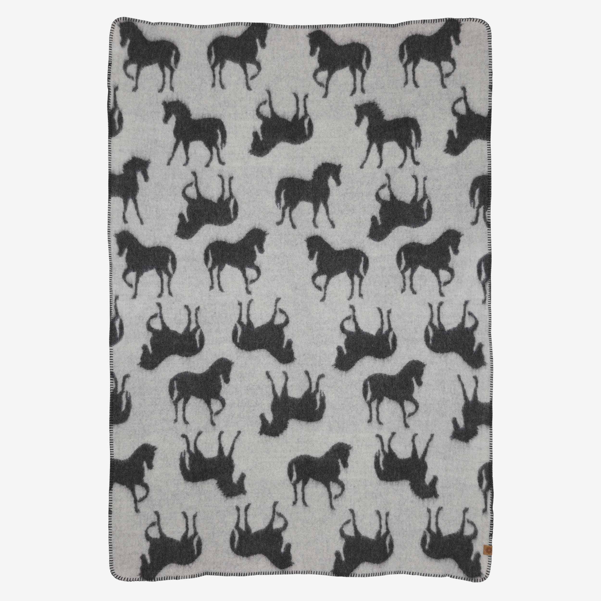 Logi woven wool blanket with horse design